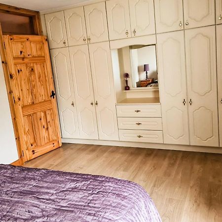 Moat Holiday Rental Lisnaskea Екстер'єр фото