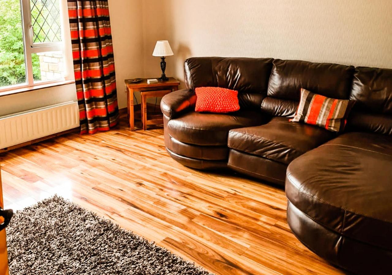 Moat Holiday Rental Lisnaskea Екстер'єр фото