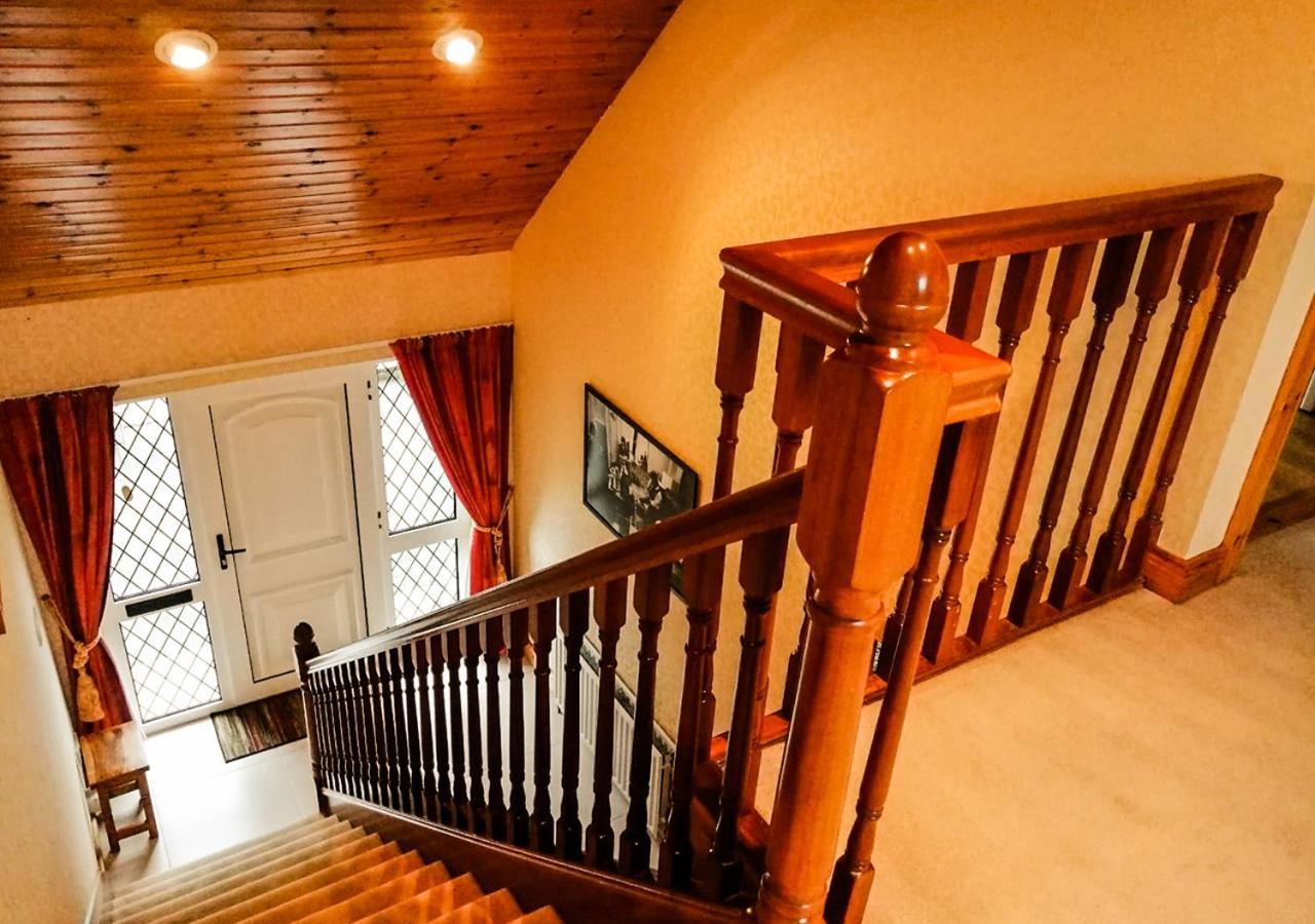 Moat Holiday Rental Lisnaskea Екстер'єр фото